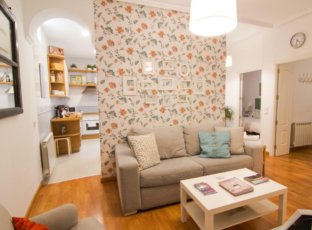 Apartamento Vive En Maravillas มาดริด ภายนอก รูปภาพ