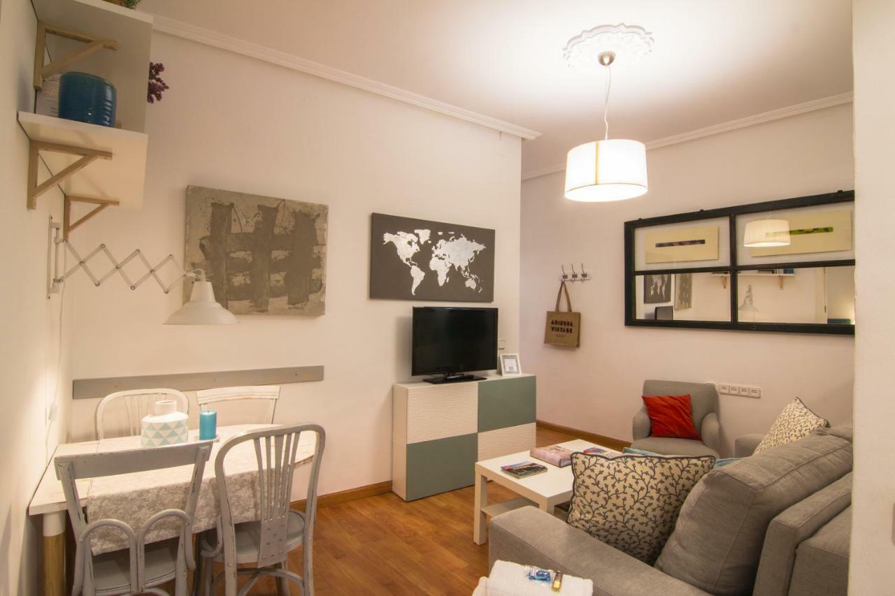 Apartamento Vive En Maravillas มาดริด ภายนอก รูปภาพ